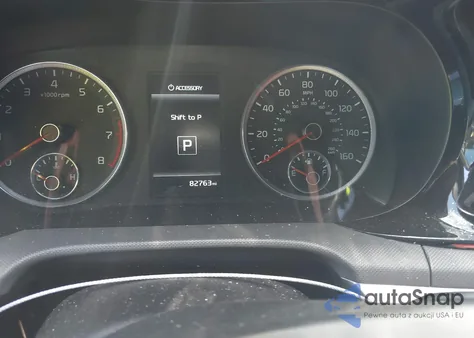 2021 Kia K5 Gt-Line z USA, uszkodzony, nr VIN 5XXG64J20MG046582